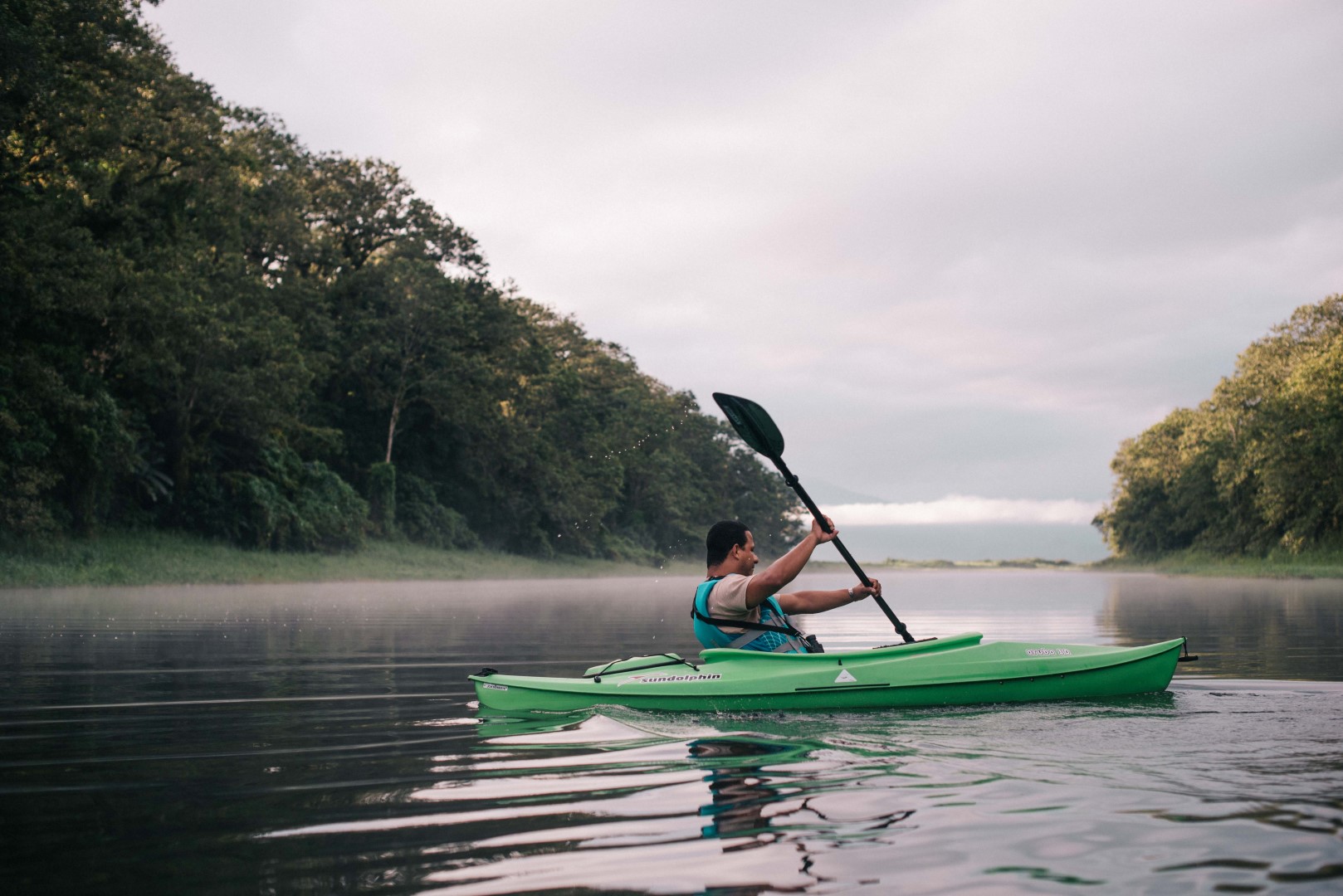 Kayak Yojoa – Explorar el Lago de Yojoa en kayak es una experiencia  inolvidable., image size:1618x1080